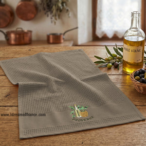 French kitchen towel - Waffle-weave - Embroidered - Olive oil dark taupe | Cotton Blanc - Lifestyle