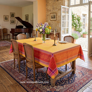 French Jacquard tablecloth - Cotton - Stain resistant - Rectangular - Olivia yellow & red | Tissus Toselli - Lifestyle